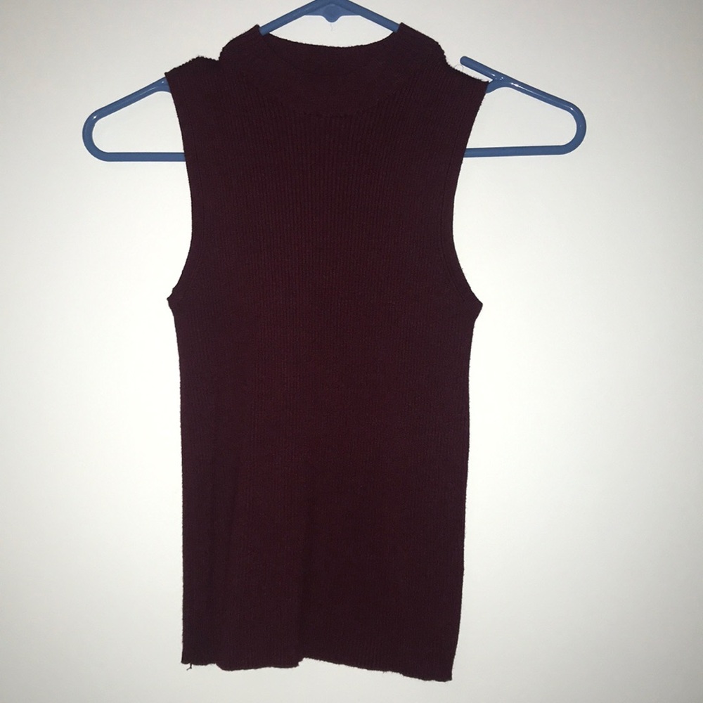 Ribbed red copped sweater